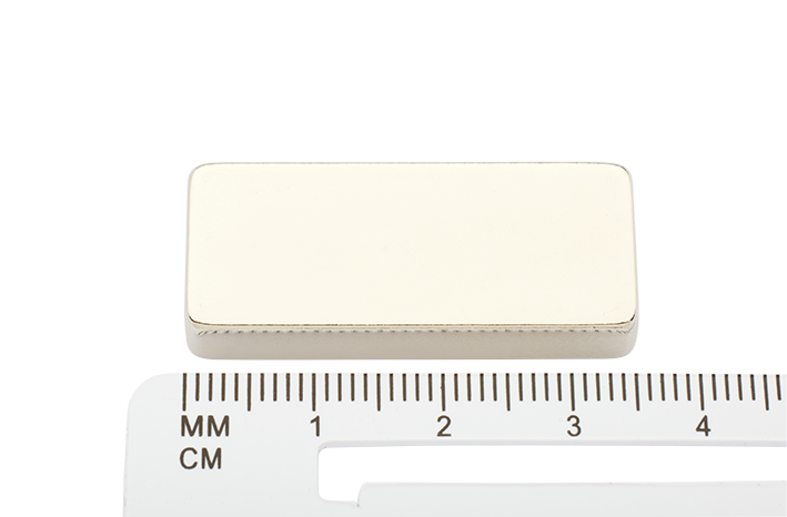 E0133004